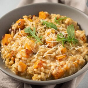 Whole Marjoram Leaves | Styled