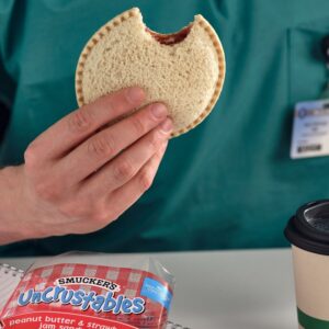 SAND UNCRUST PB&J STRAWB 48-2.6Z | Styled